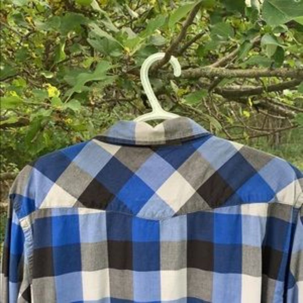 B2G1 American Eagle Men’s VTG Fit - Super Blue Hue - LG - EUC! - Picture 5 of 7